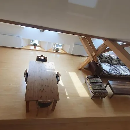 شقة Loft Maiselova براغ